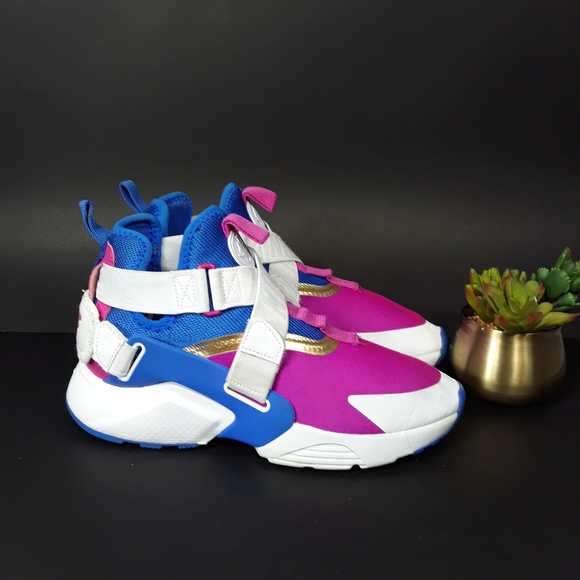 blue and purple huaraches